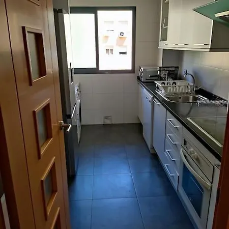 Apartman Costa Breeze Retreat - Near Airport, Beach, Train Torremolinos